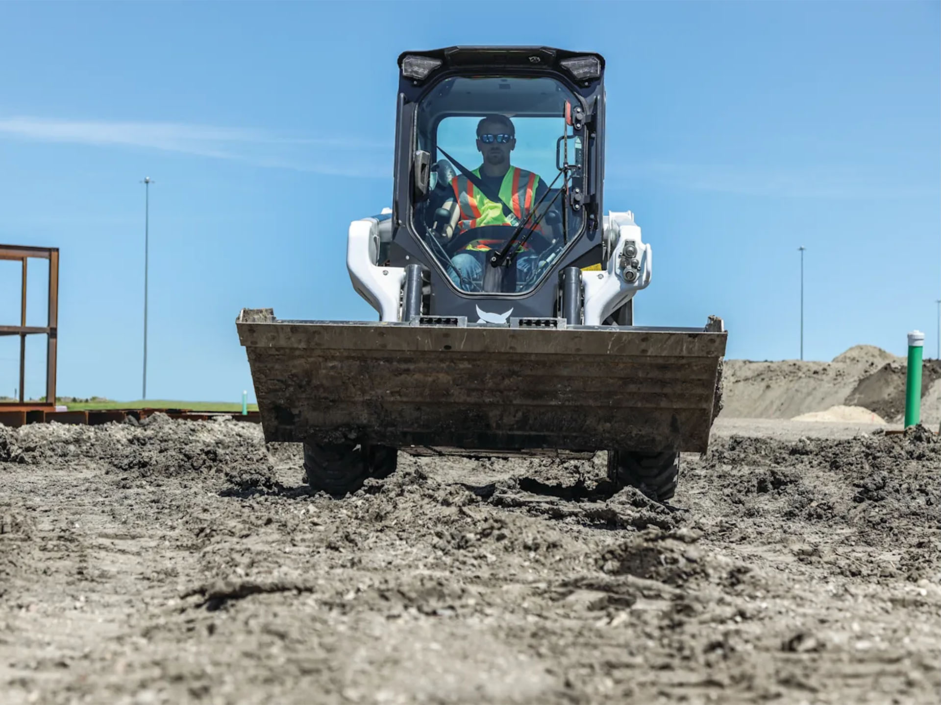 2025 Bobcat T86 in Paso Robles, California - Photo 15