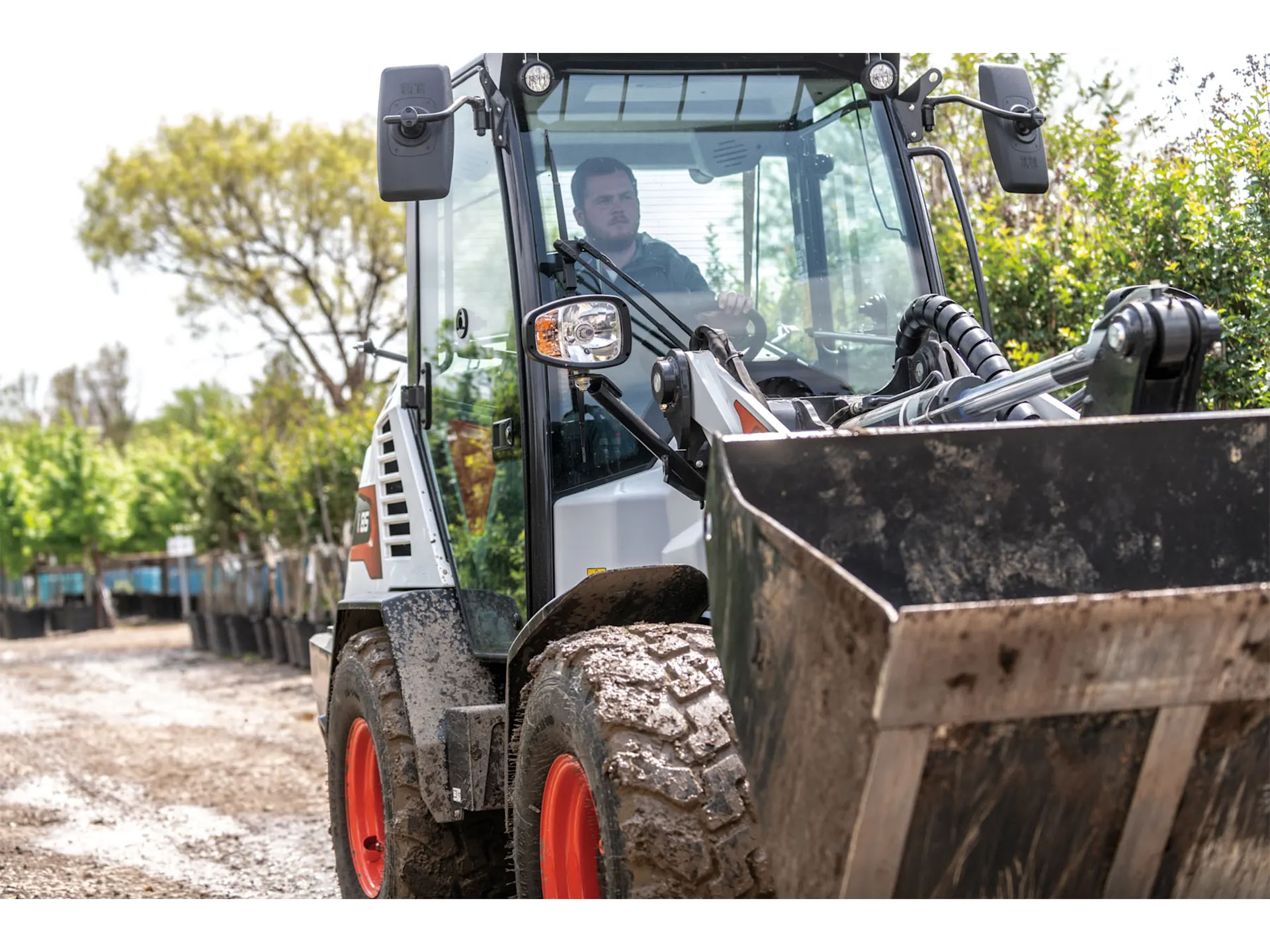 2025 Bobcat L65 in Paso Robles, California - Photo 3