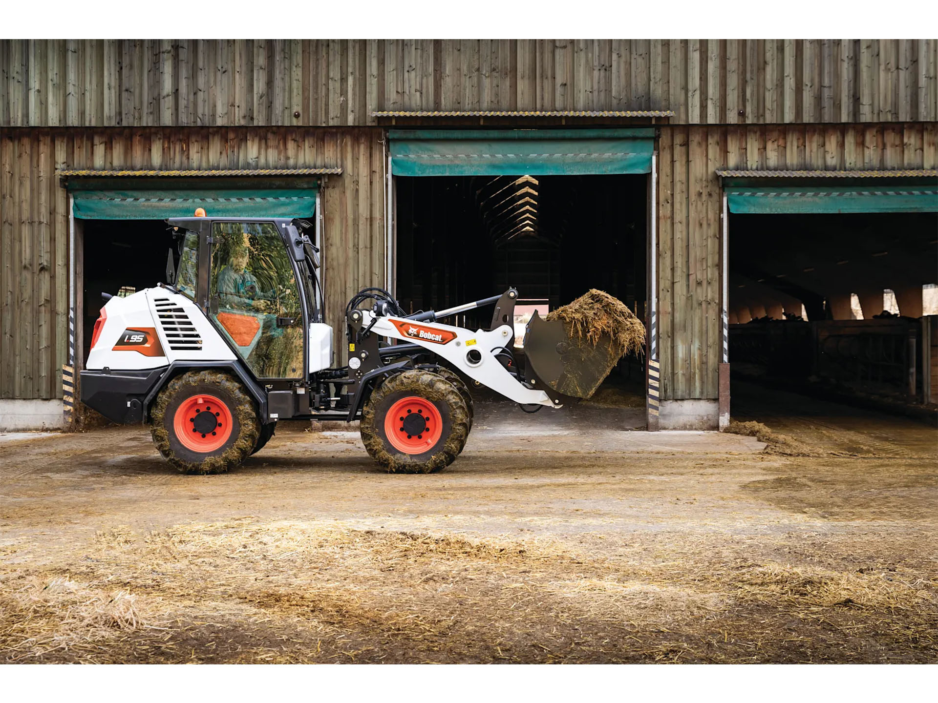 2025 Bobcat L95 in Paso Robles, California - Photo 4