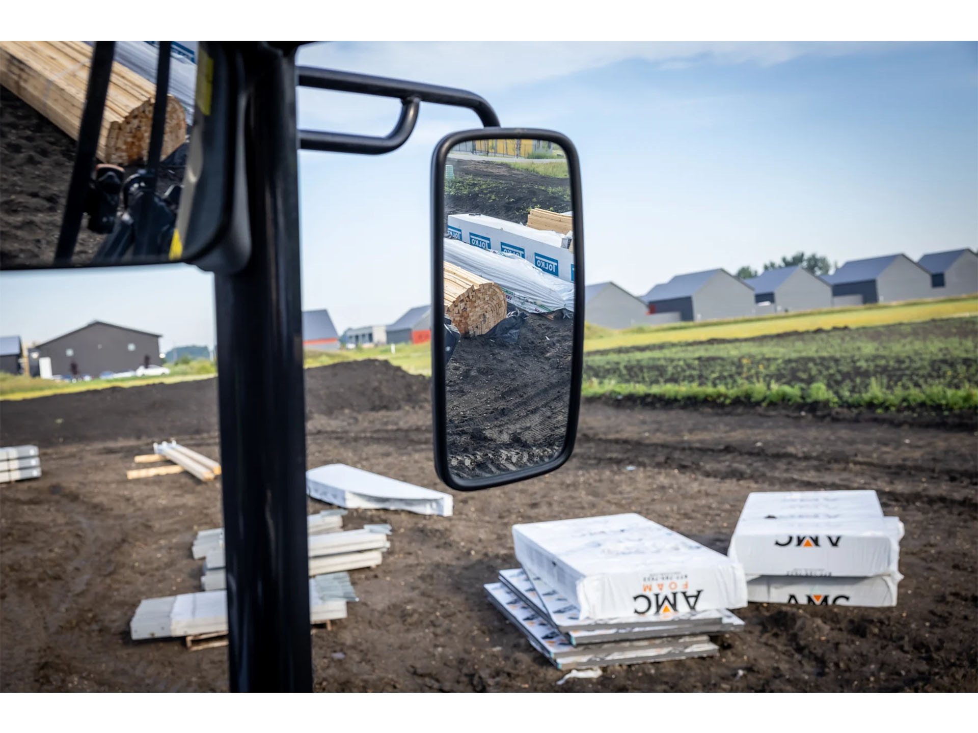 2025 Bobcat B760 in Paso Robles, California - Photo 10