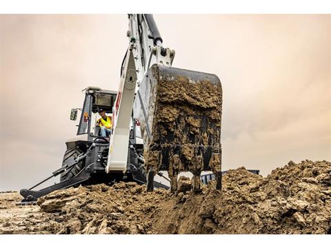 2025 Bobcat B760 in Paso Robles, California - Photo 14