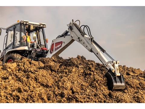 2025 Bobcat B760 in Paso Robles, California - Photo 19