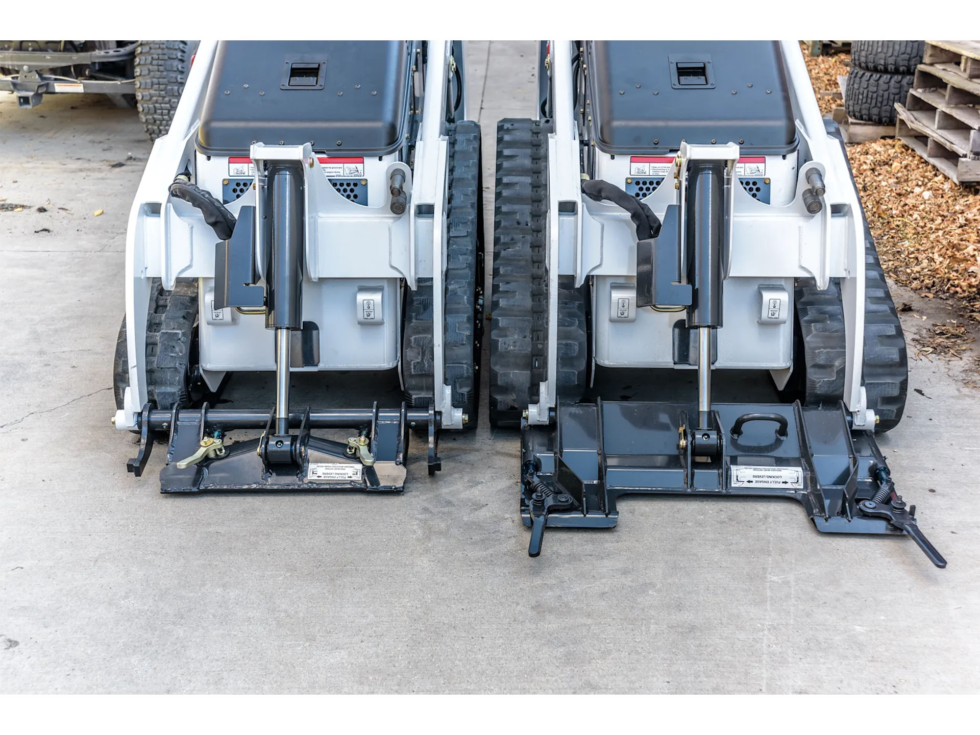 2025 Bobcat MT100 in Paso Robles, California - Photo 5