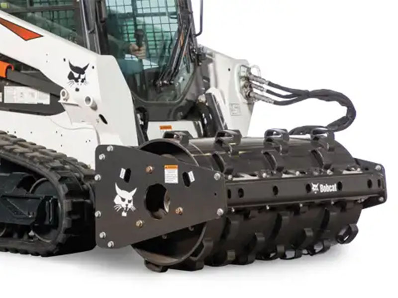 2025 Bobcat Vibratory Roller - Padded Drum - 73 in. in Paso Robles, California - Photo 3