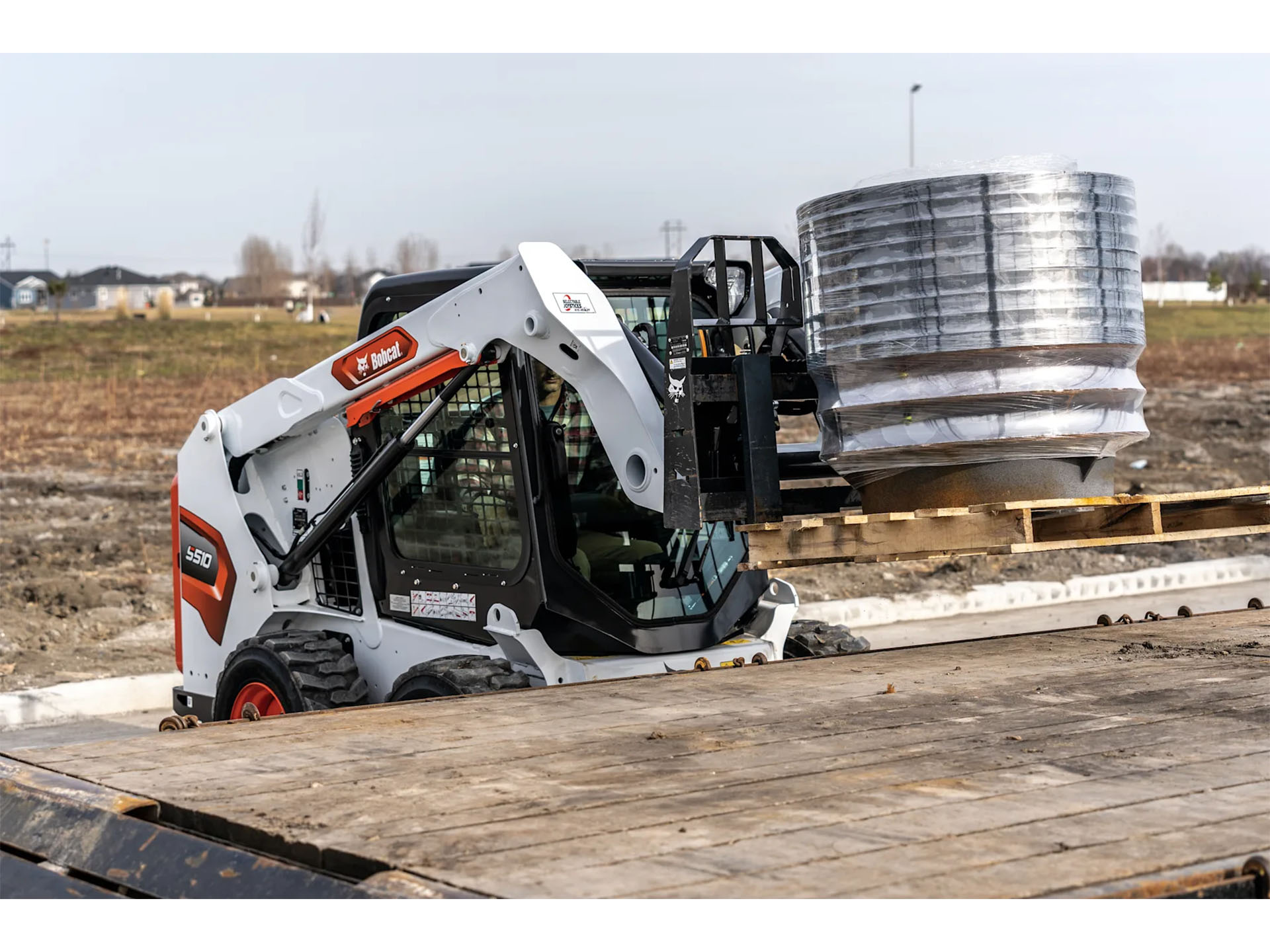 2025 Bobcat S510 in Paso Robles, California - Photo 11