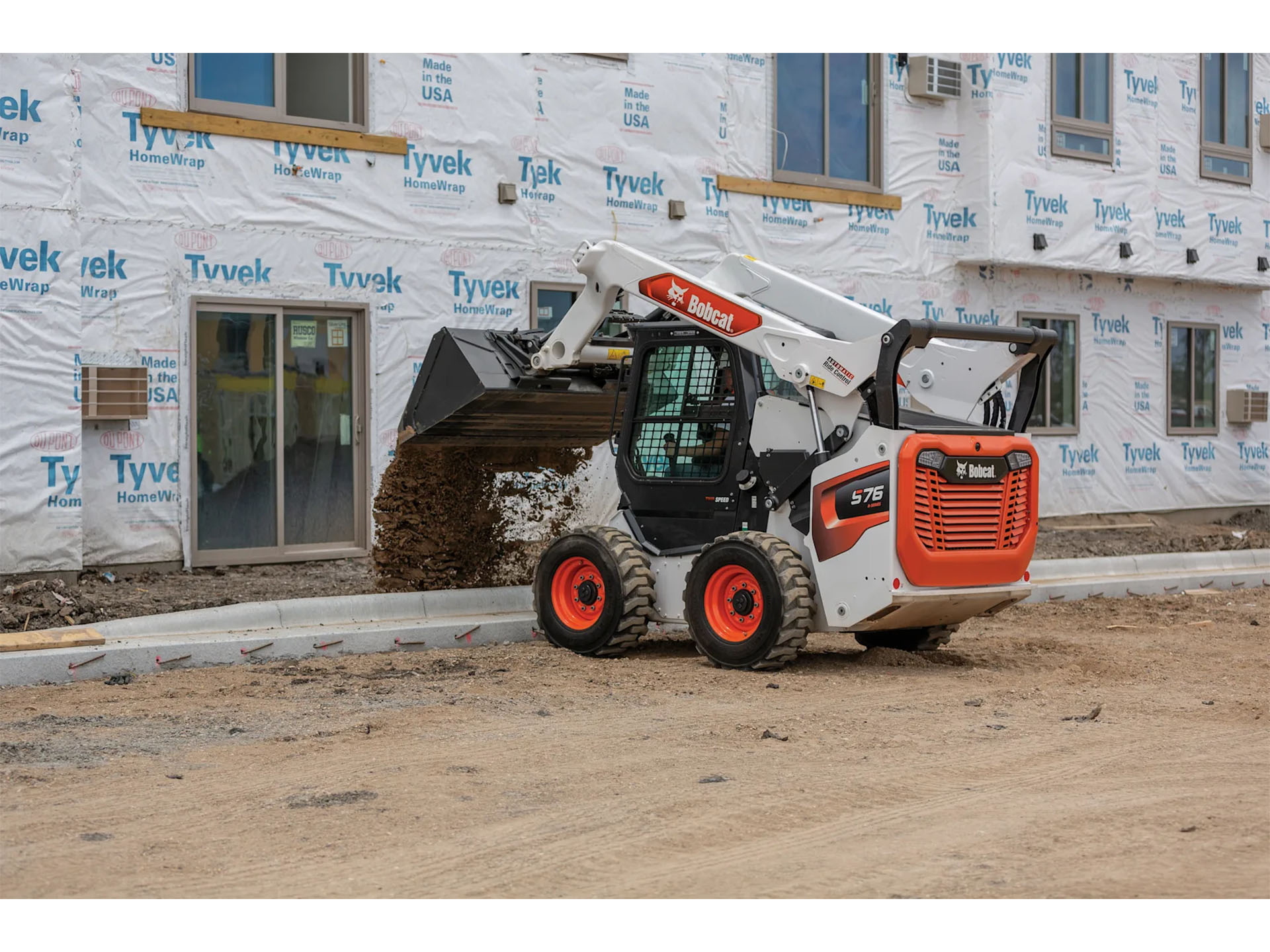 2025 Bobcat S76 in Paso Robles, California - Photo 15