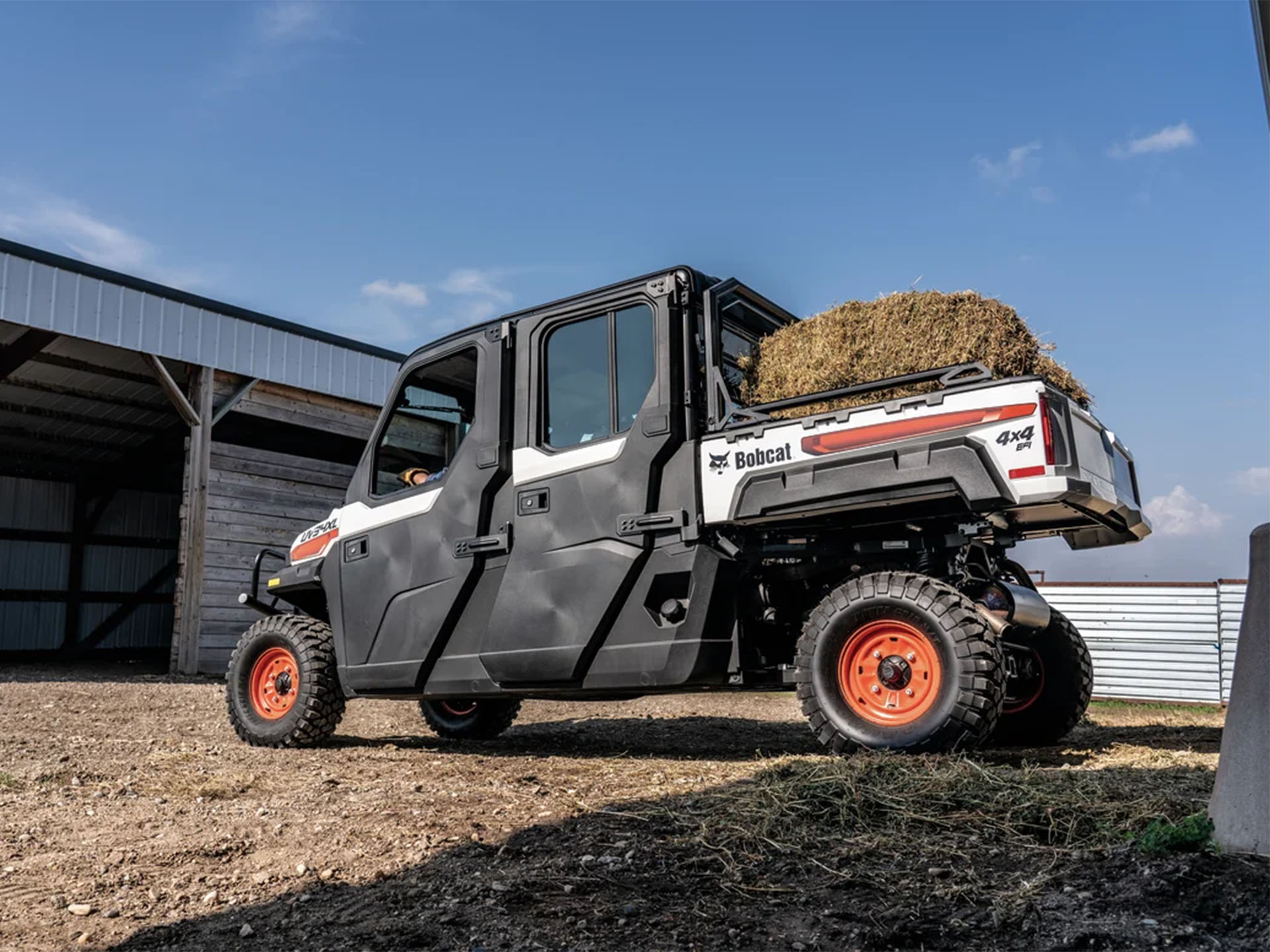 2025 Bobcat UV34XL Gas in Jacksonville, Arkansas - Photo 10