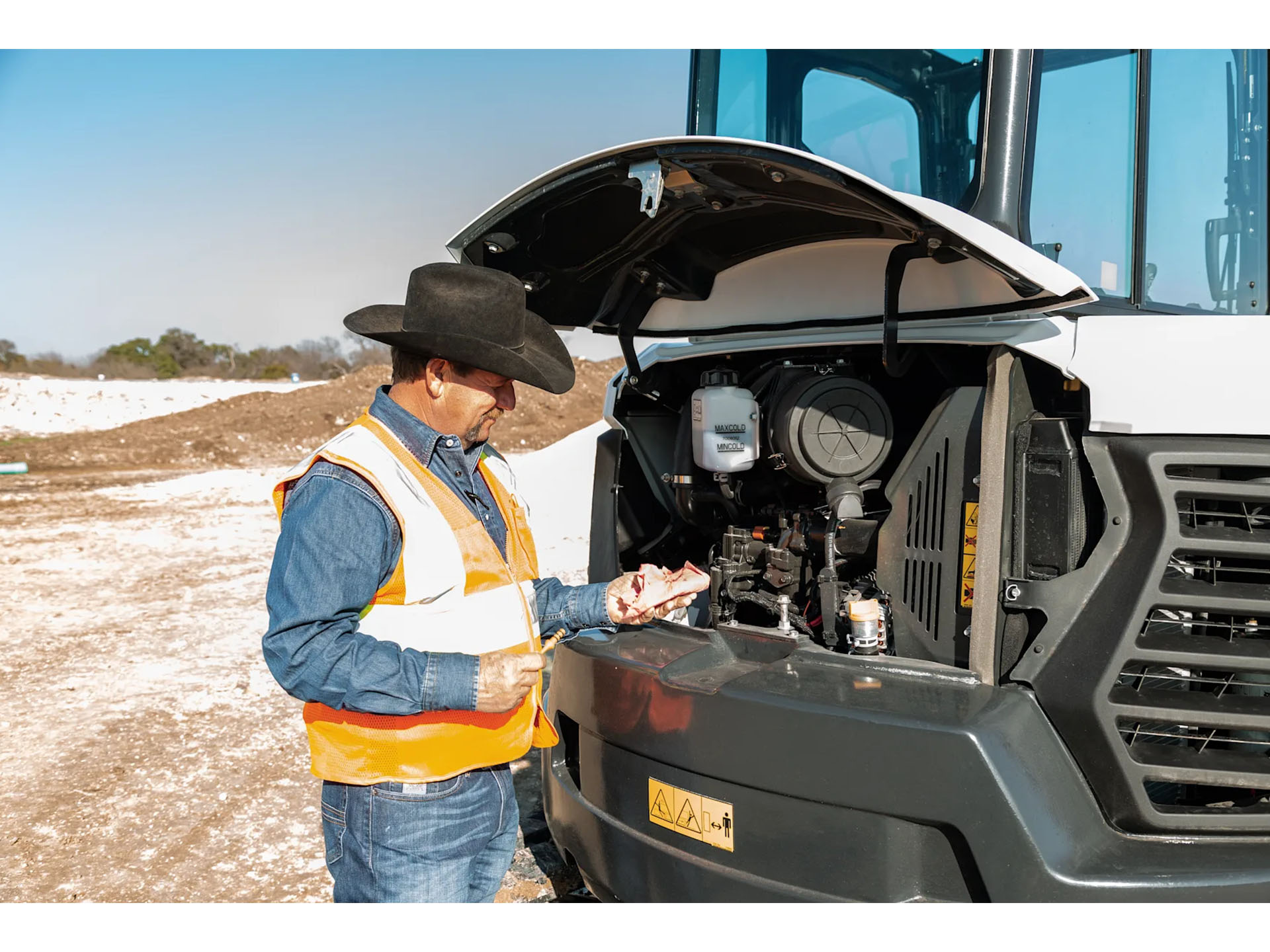 2025 Bobcat E60 Extendable Arm in Paso Robles, California - Photo 8