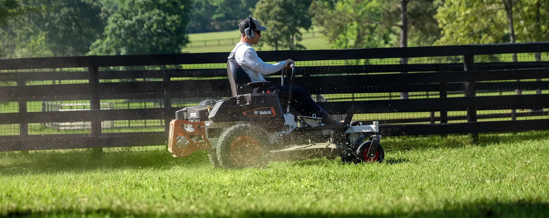 Bobcat ZT2000 52 in. Kawasaki FR651V 21.5 hp, Adel GA | New Lawn