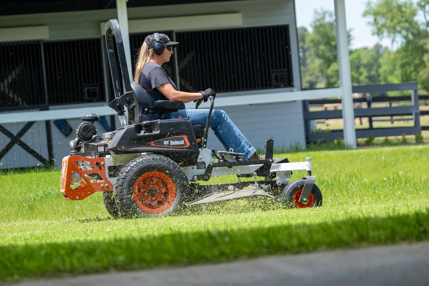 New 2026 Bobcat ZT5000 52 in. Kawasaki FX730V 23.5 hp, Mineral
