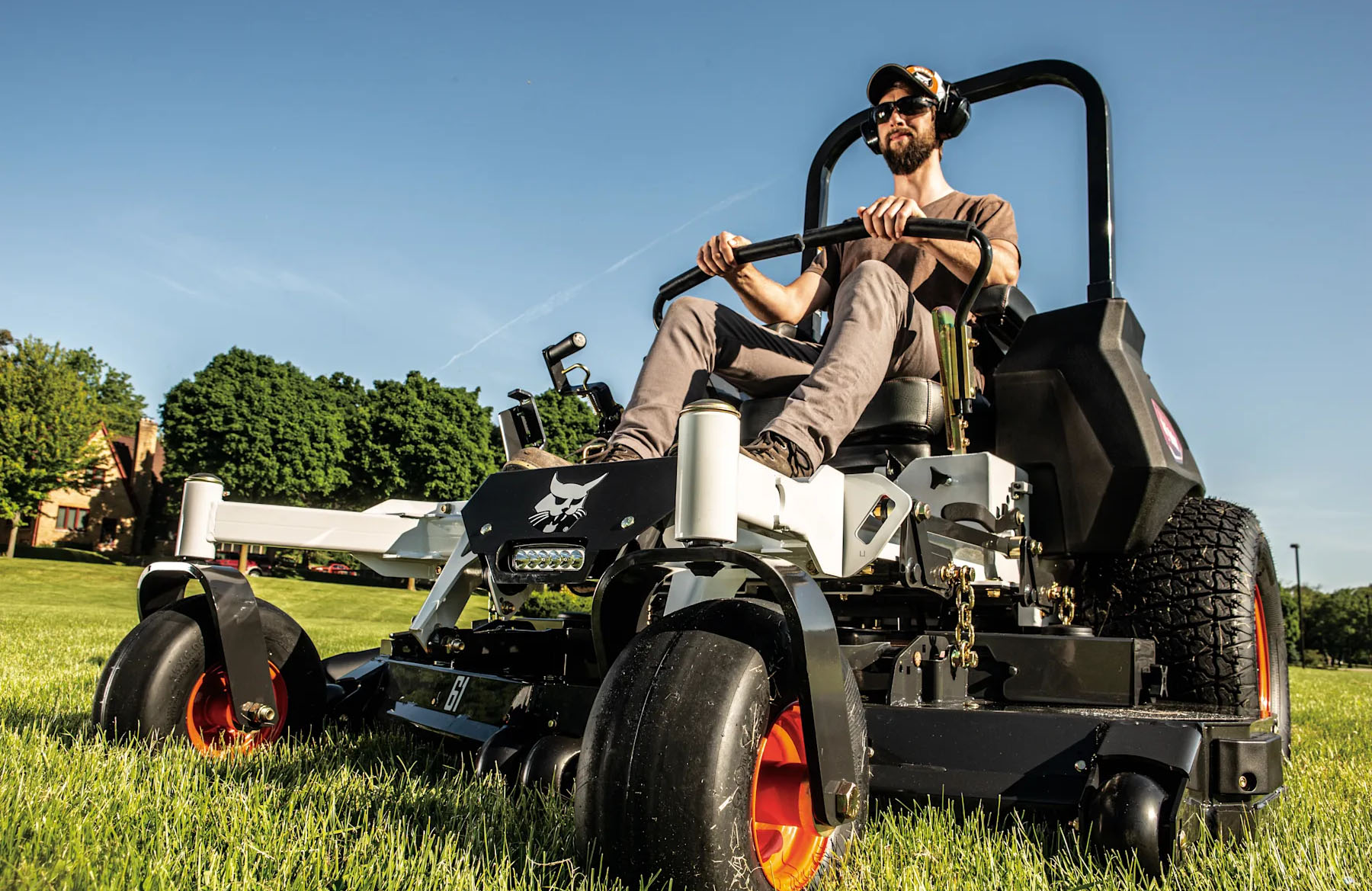 2026 Bobcat ZT7000 61 in. Kawasaki FX1000V 35 hp: Specs, Price