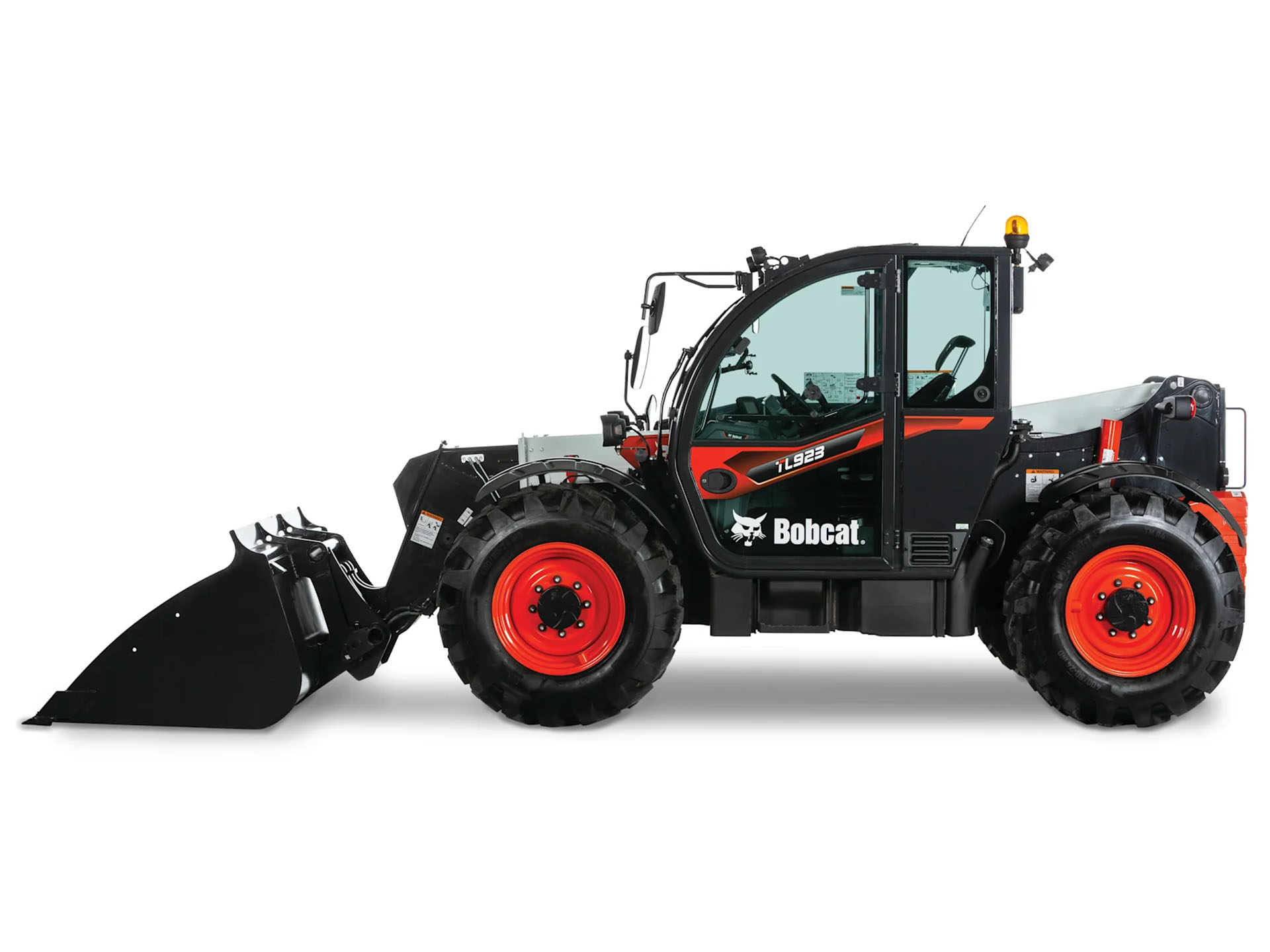 2025 Bobcat TL923 in Paso Robles, California - Photo 2