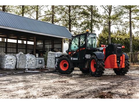 2025 Bobcat TL923 in Paso Robles, California - Photo 17