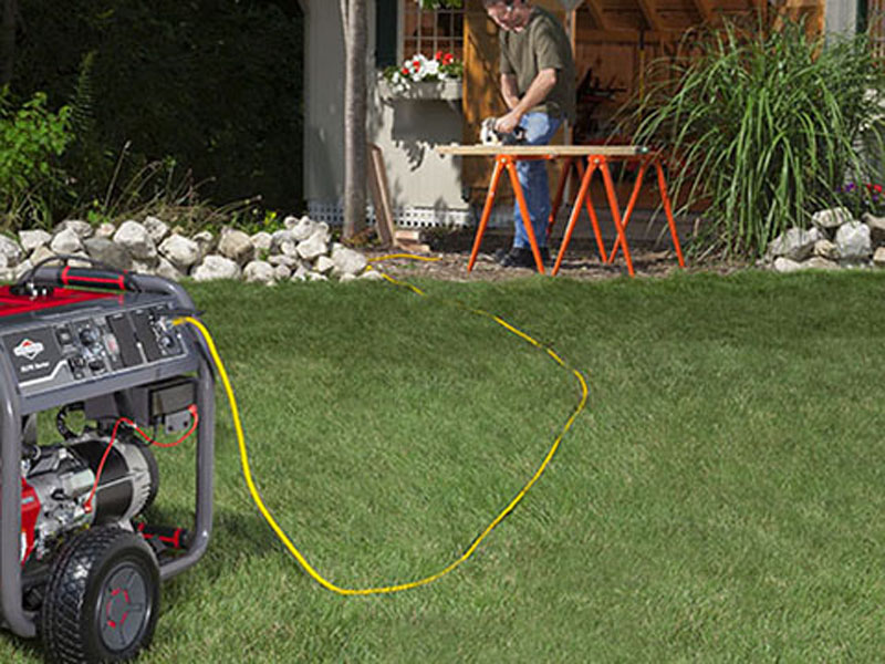 ブリッグス アンド ストラットン発電機インバーター (Briggs and Straton 7000 Watt Elite Series Generator) briggs stratton 030470 0 7000 watt elite series portable generator