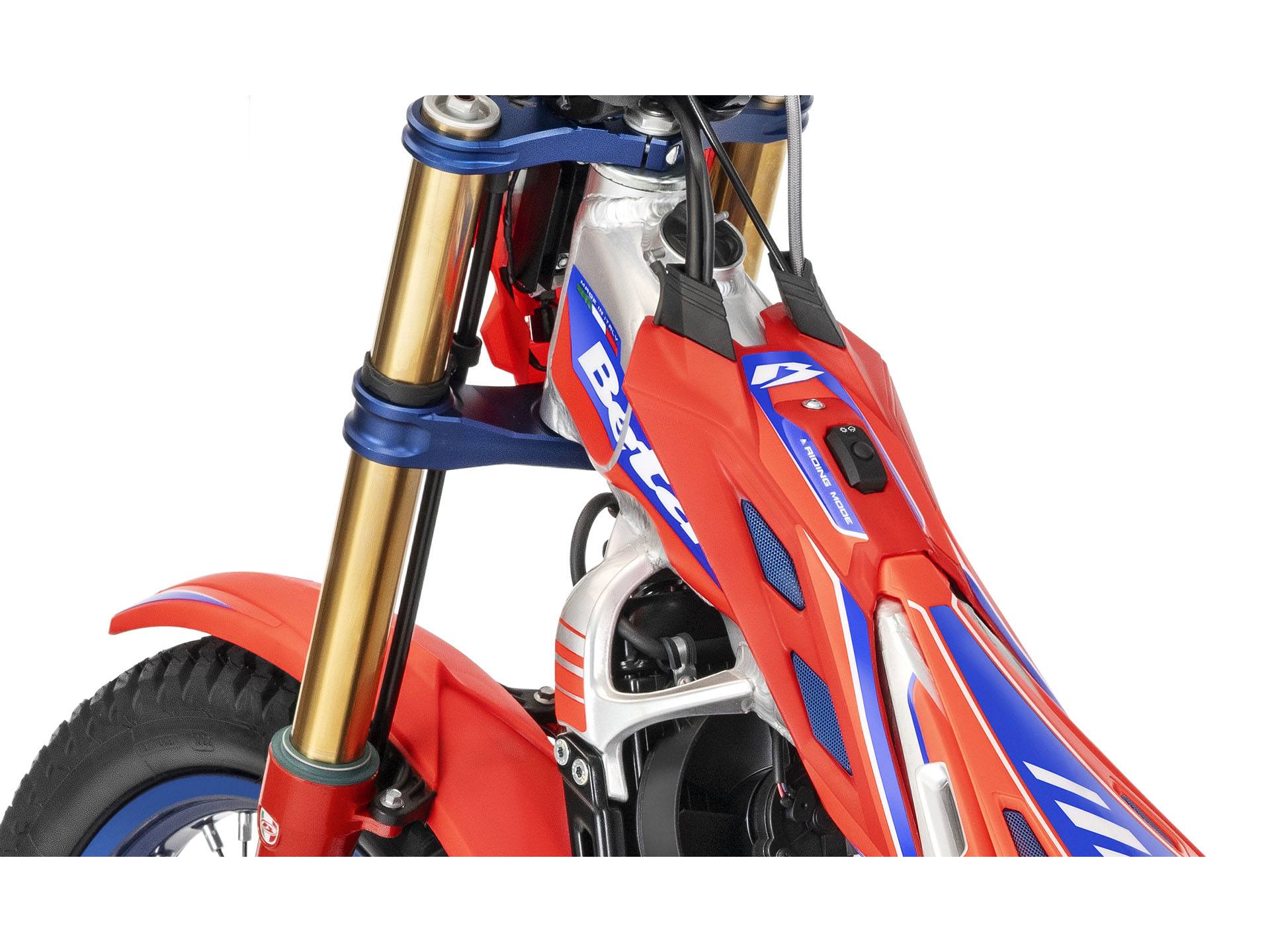 2024 Beta EVO Factory 300 4-Stroke in West Bridgewater, Massachusetts - Photo 5