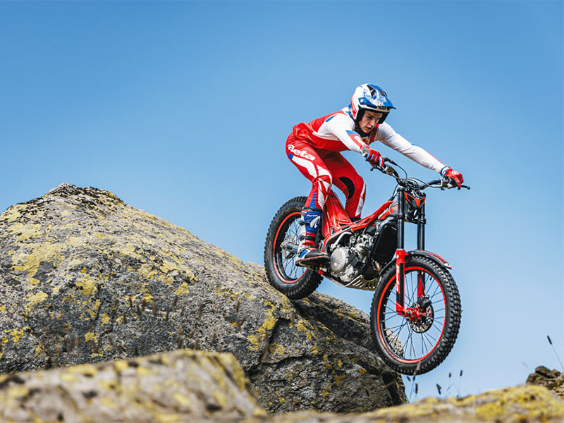 2025 Beta EVO 300 4-Stroke in West Bridgewater, Massachusetts - Photo 11