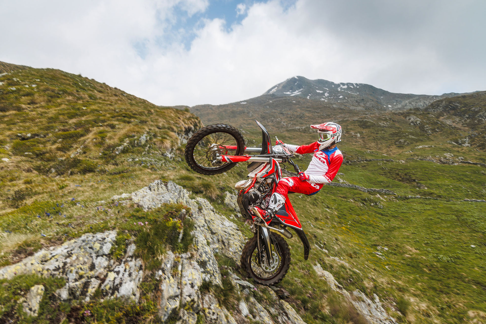 2026 Beta 300 Xtrainer Lowboy in Murrieta, California - Photo 11