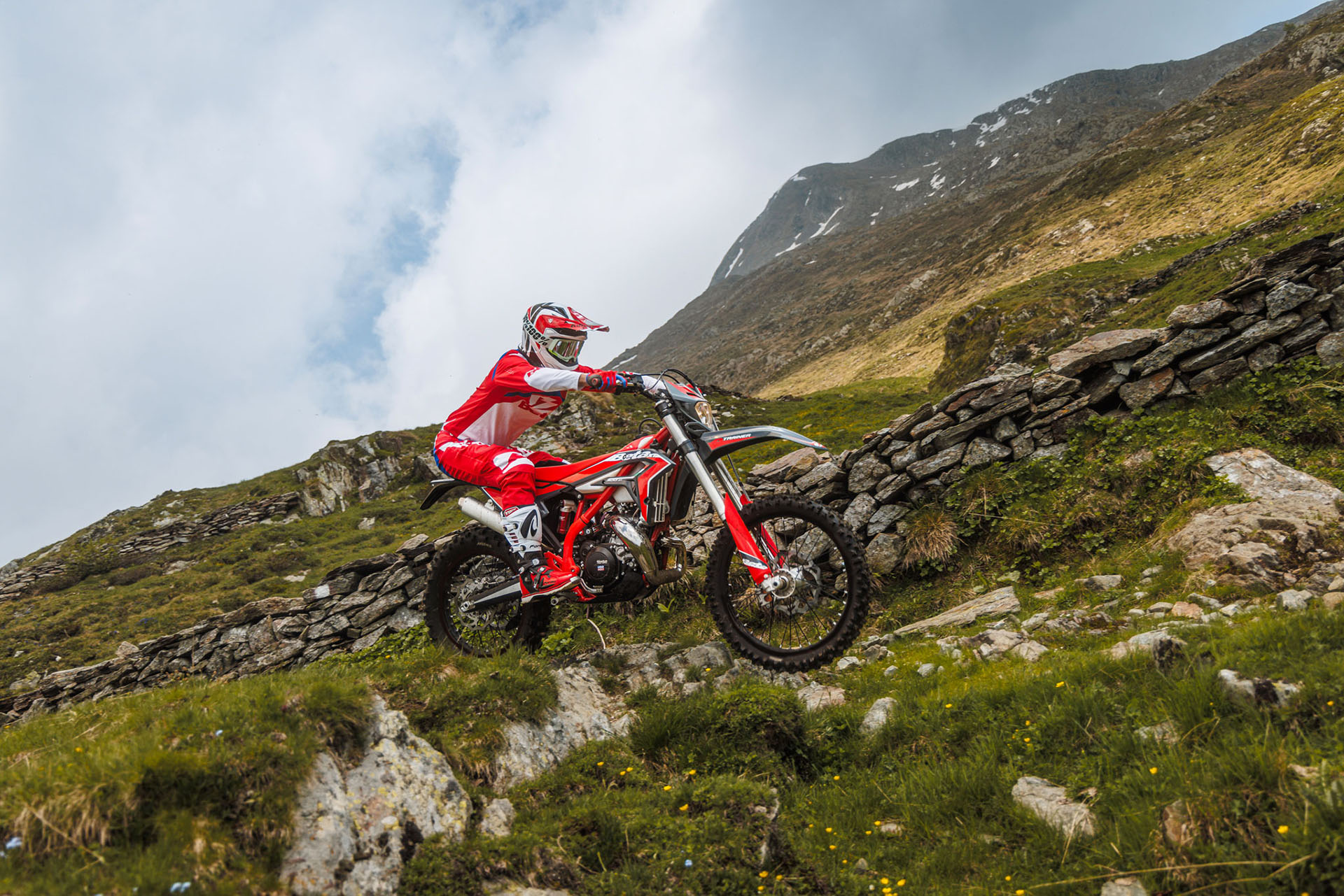 2026 Beta 300 Xtrainer Lowboy in Murrieta, California - Photo 12