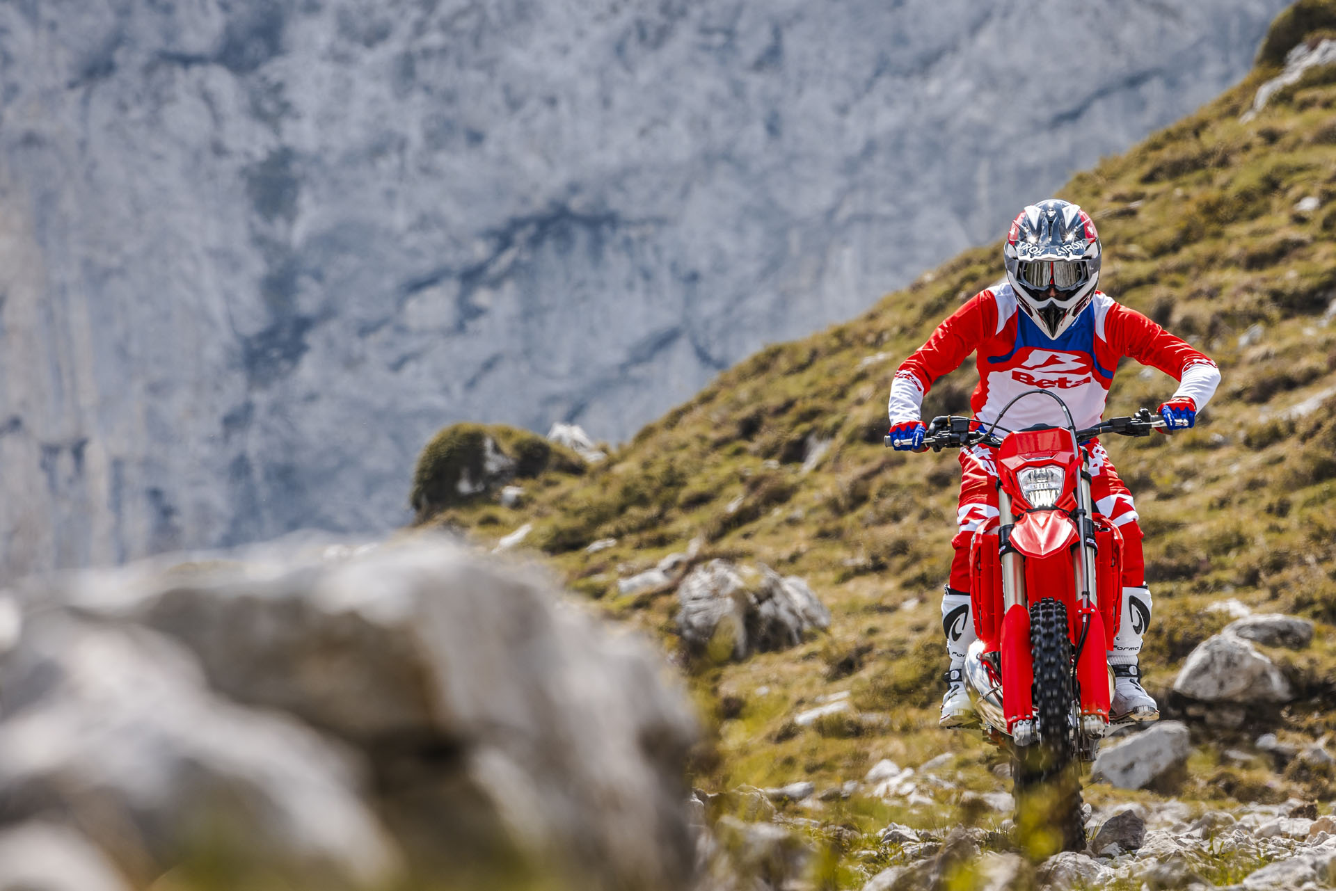 2027  RR 300 X-Pro 11
