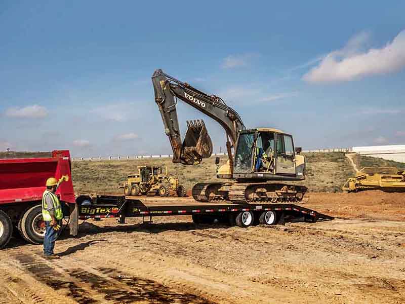 2025 Big Tex Trailers 4XPH Pintle Heavy Equipment Transport Trailers 24+5 ft. in Hollister, California - Photo 7