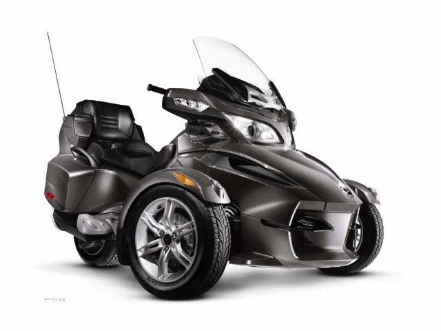 2011 Can-Am™ Spyder® RT Audio & Convenience SE5 2