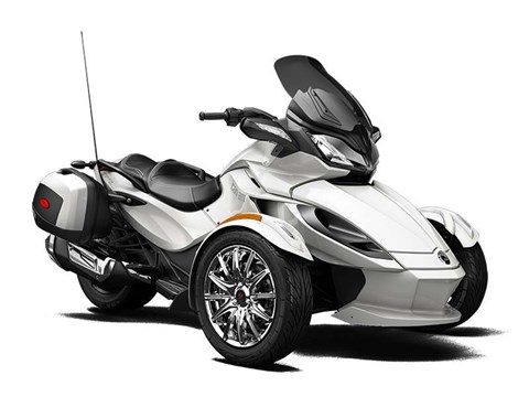 2015 Can-Am Spyder® ST Limited in Enfield, Connecticut