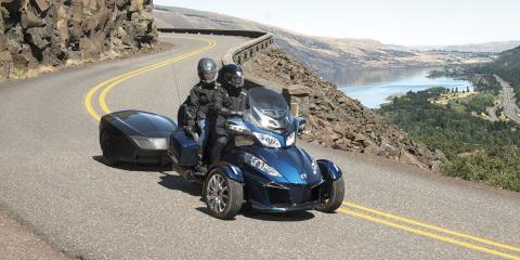 2016 Can-Am Spyder RT SE6 in Burlington, Washington - Photo 2