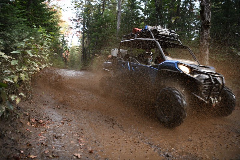 2021 Can-Am™ Commander DPS 1000R 3