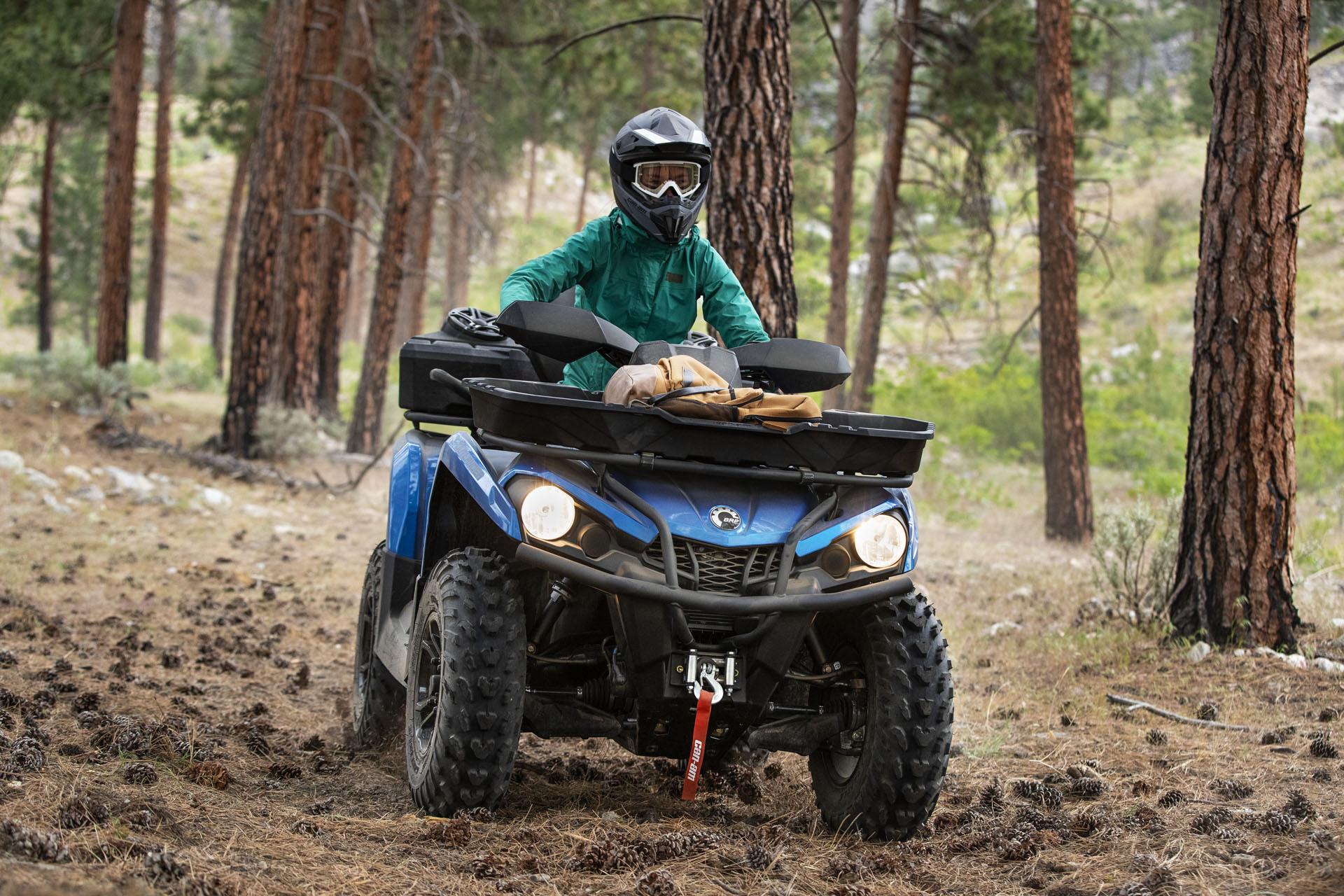 2022 Can-Am Outlander MAX XT 570 in Columbia, Missouri - Photo 3