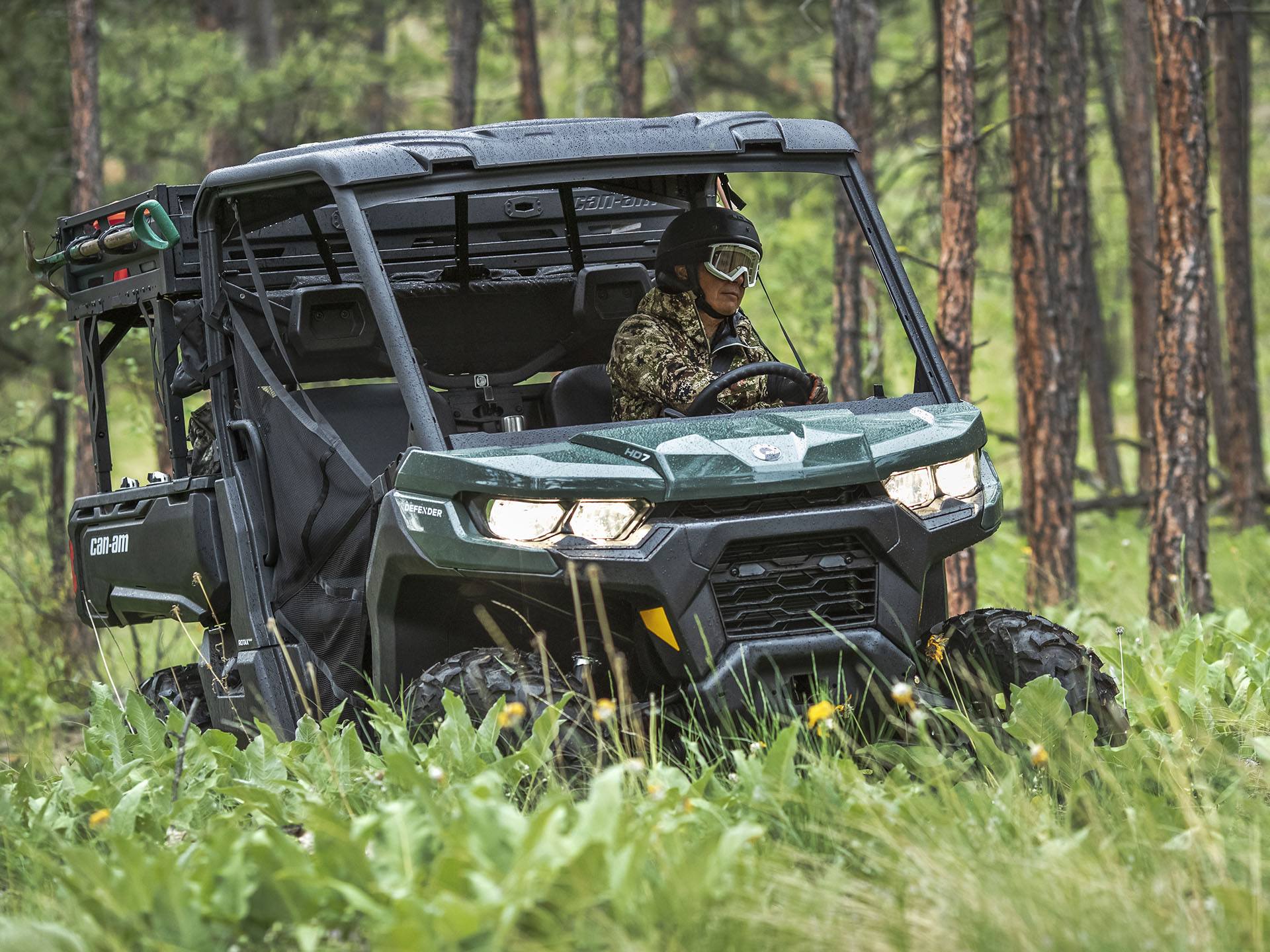 2022 Can-Am™ Defender HD7 4