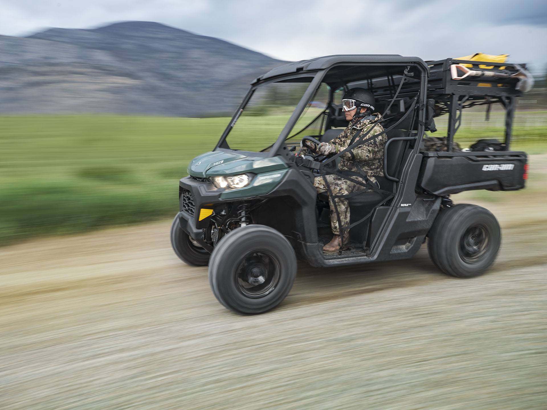 2022 Can-Am™ Defender HD7 6