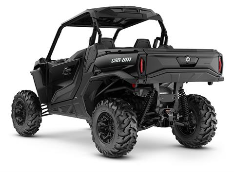 2022 Can-Am Commander XT 700 in Columbia, Missouri - Photo 2