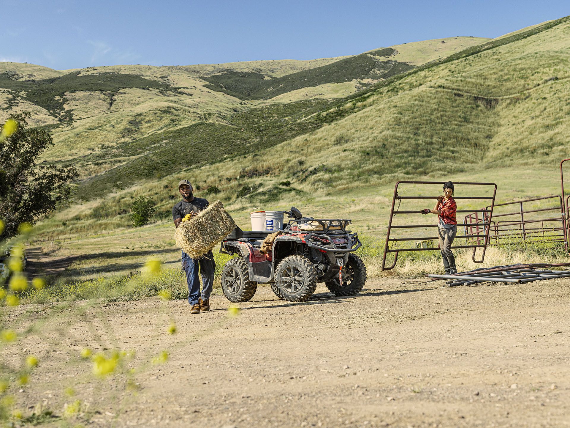 2024 Can-Am Outlander XT 850 in Enfield, Connecticut - Photo 4