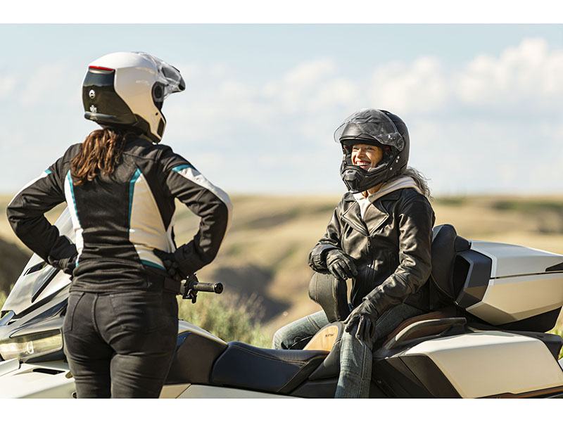 2024 Can-Am Spyder RT Sea-to-Sky in Topeka, Kansas - Photo 8