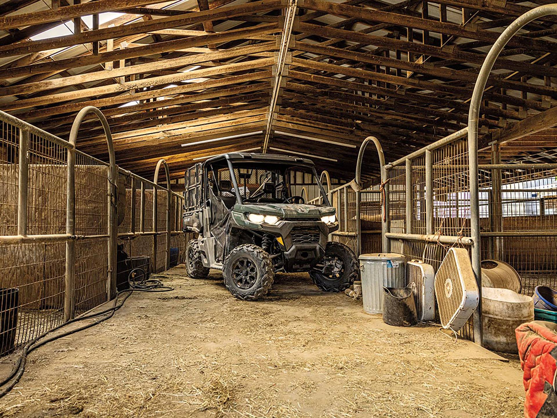 2024 Can-Am Defender DPS HD7 in Enfield, Connecticut - Photo 11