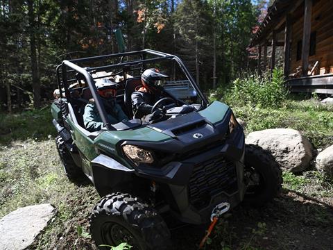 2024 Can-Am Commander DPS 700 in Enfield, Connecticut - Photo 3