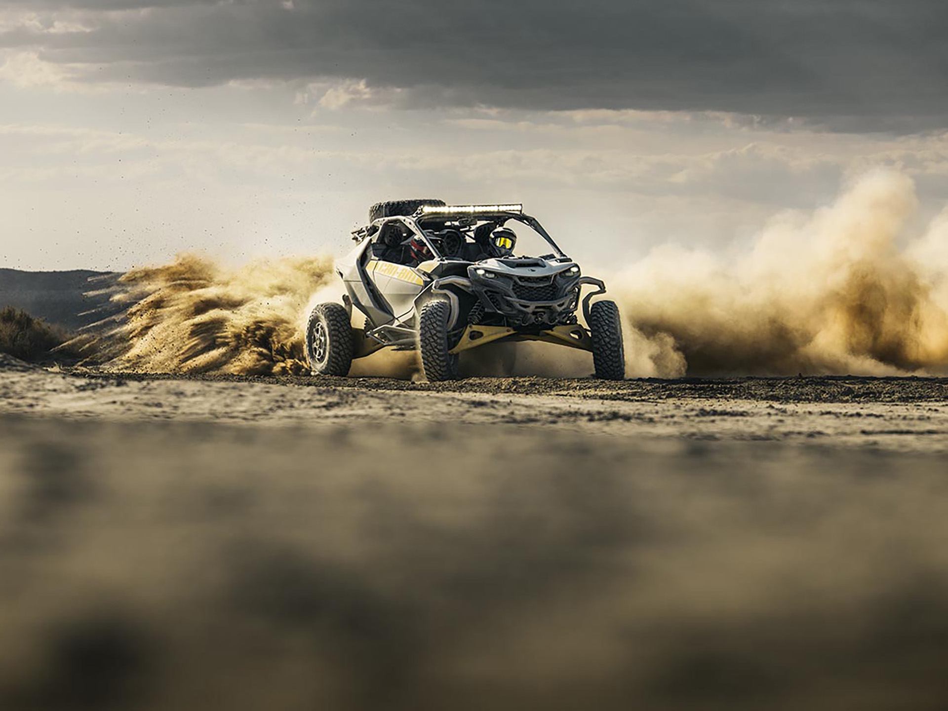 2024 Can-Am Maverick R in Topeka, Kansas - Photo 8