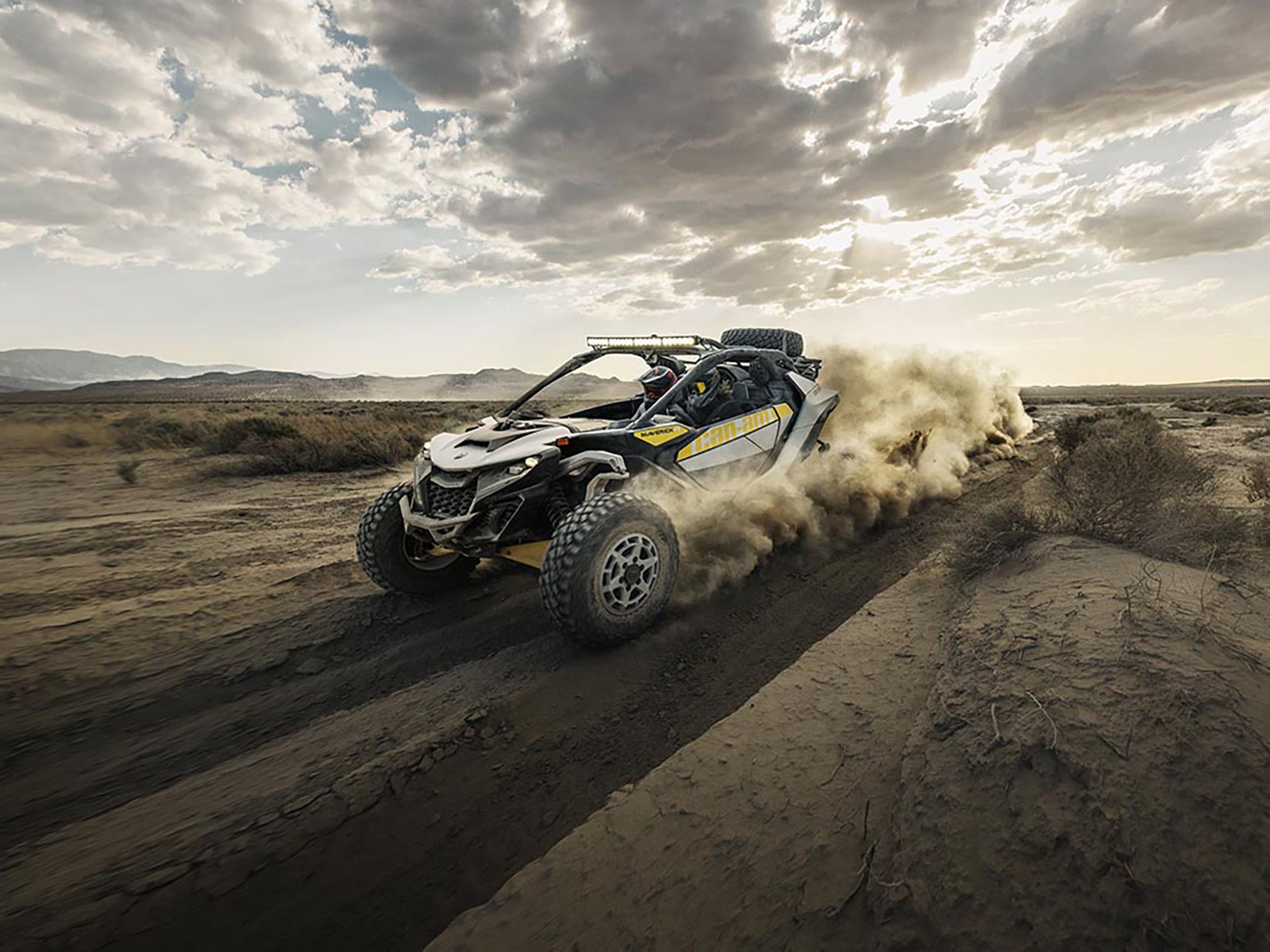 2024 Can-Am Maverick R in Topeka, Kansas - Photo 19