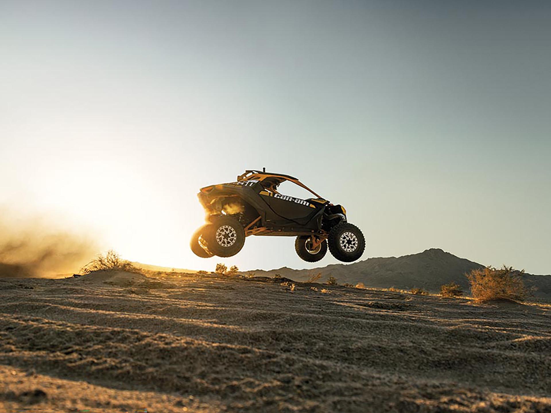 2024 Can-Am Maverick R X RS with Smart-Shox in Topeka, Kansas - Photo 14