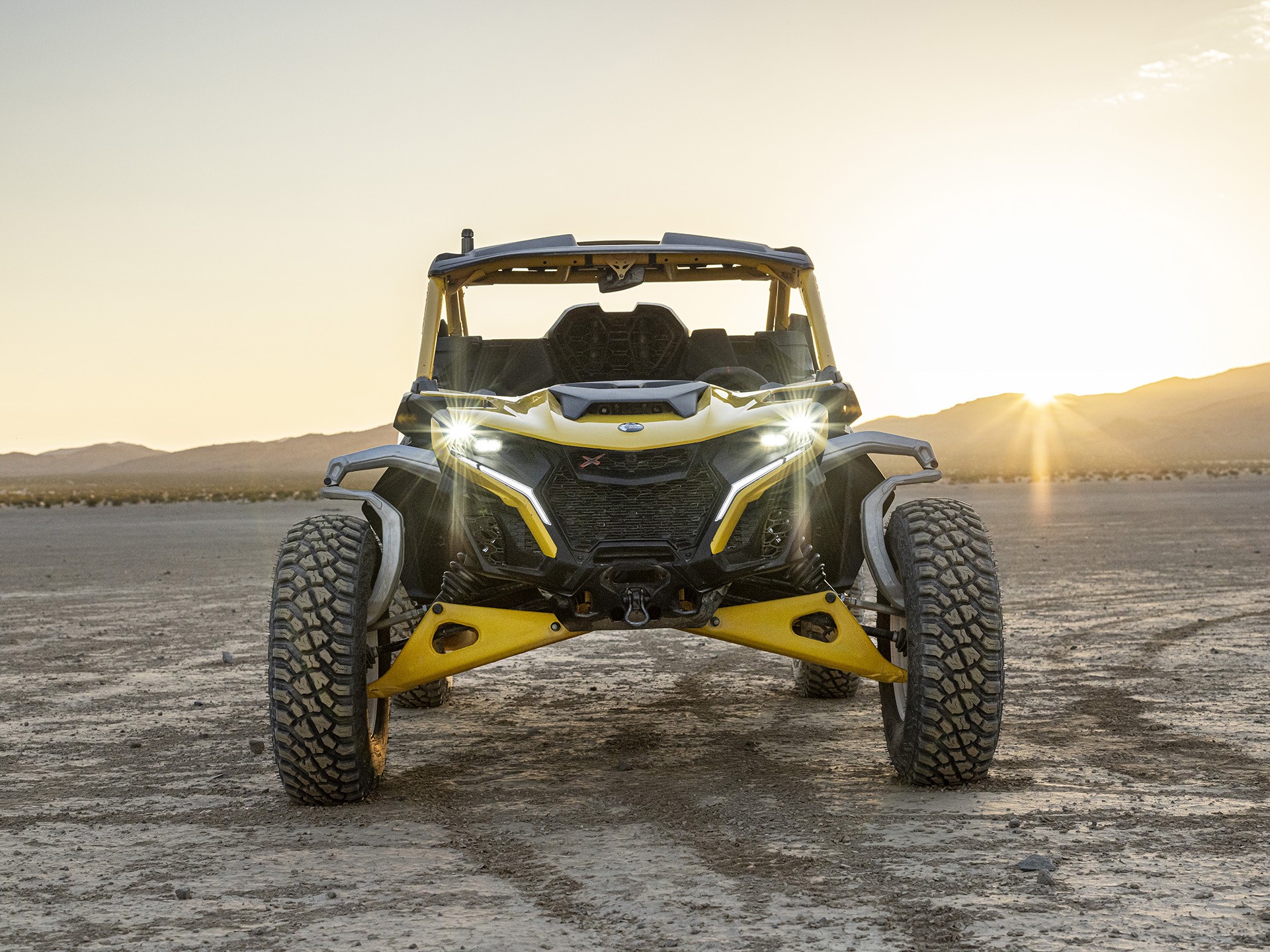 2024 Can-Am Maverick R X RS with Smart-Shox in Topeka, Kansas - Photo 19