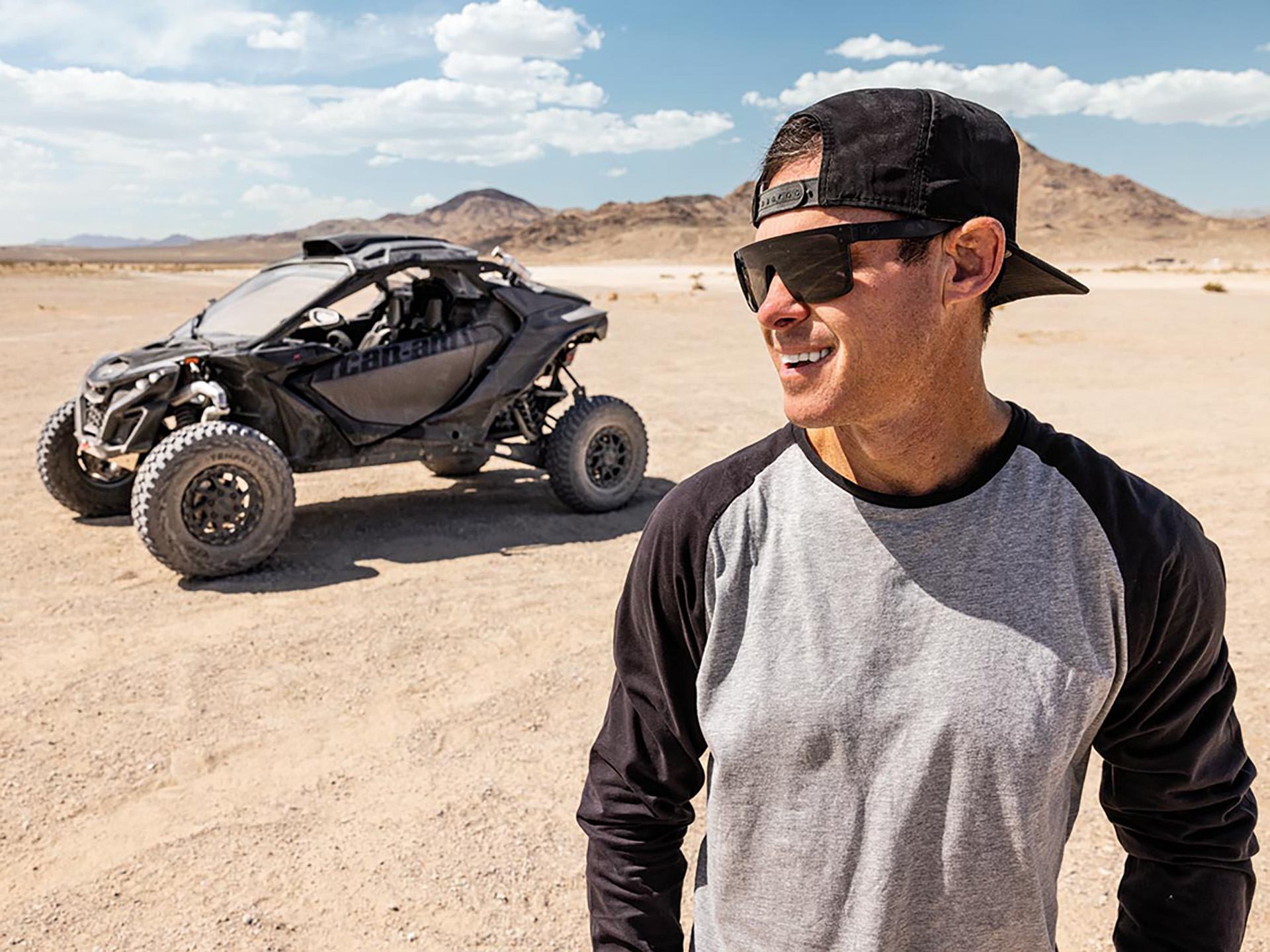 2024 Can-Am Maverick R X RS with Smart-Shox in Topeka, Kansas - Photo 11