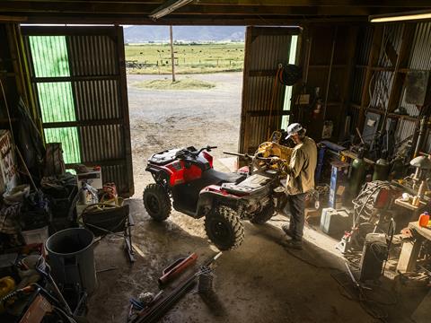 2025 Can-Am Outlander 850 in Santa Maria, California - Photo 18