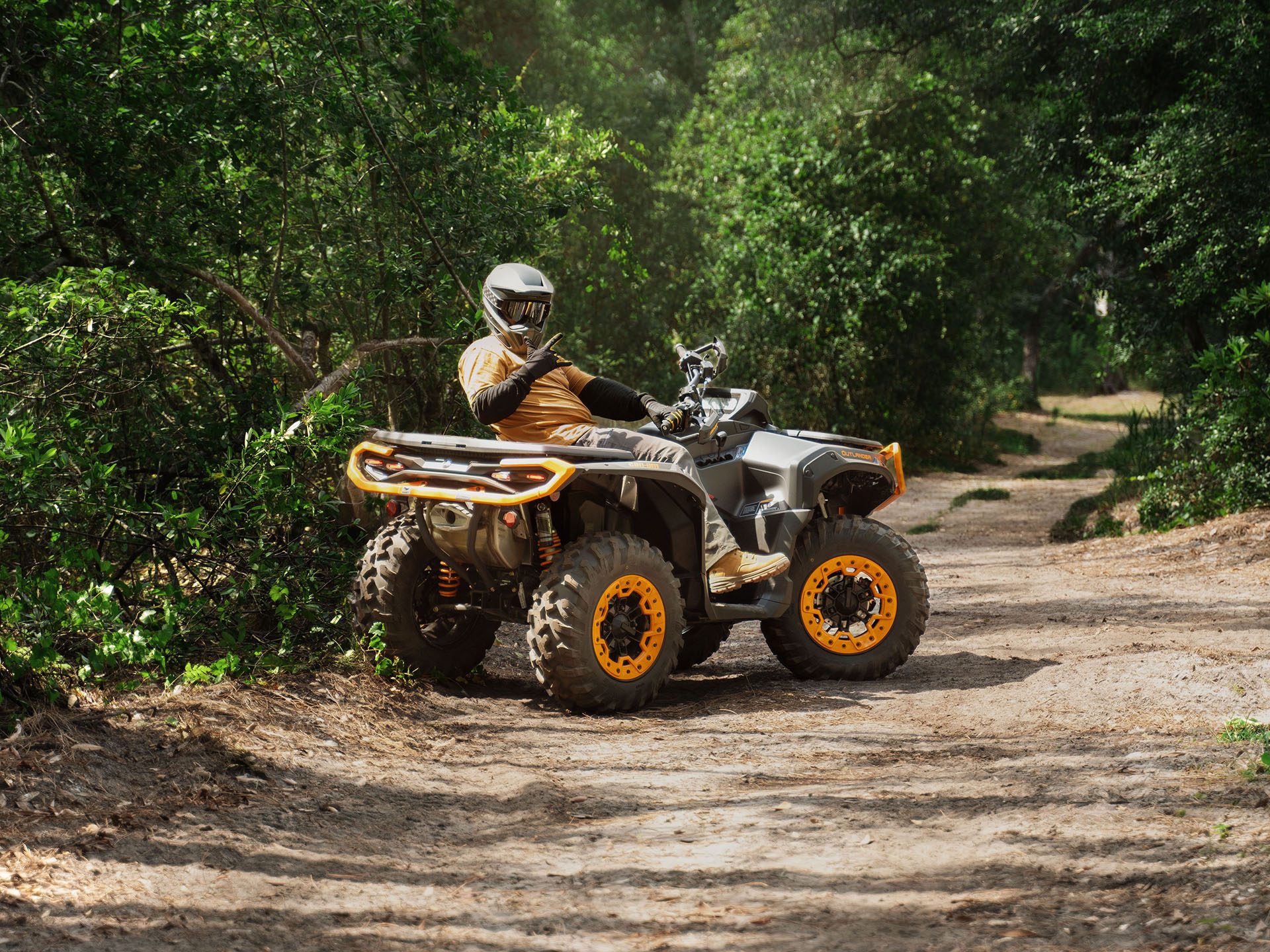 2025 Can-Am Outlander XT-P 1000R in Huron, Ohio - Photo 16