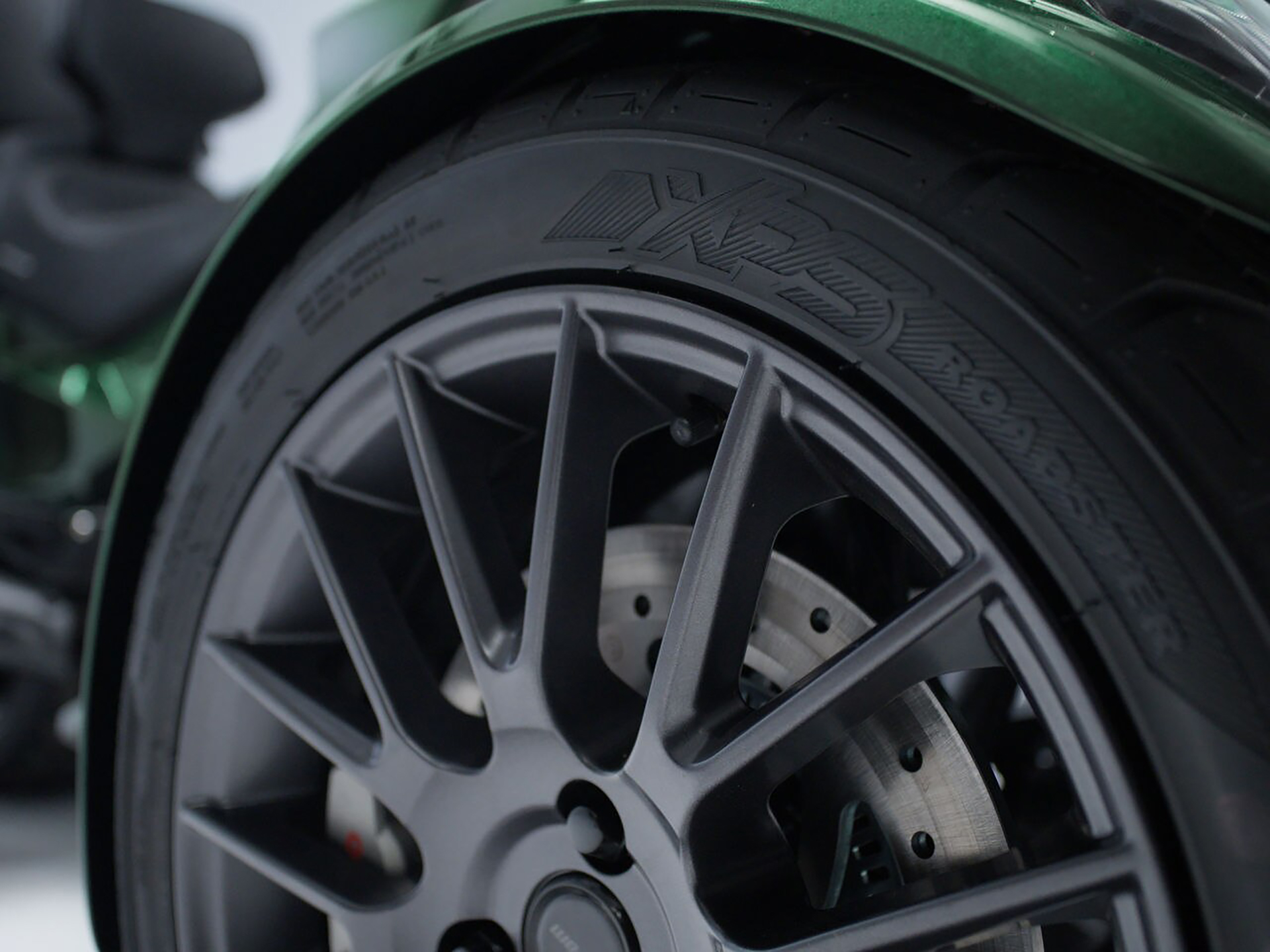 2025 Can-Am Spyder F3-S in Santa Maria, California - Photo 2