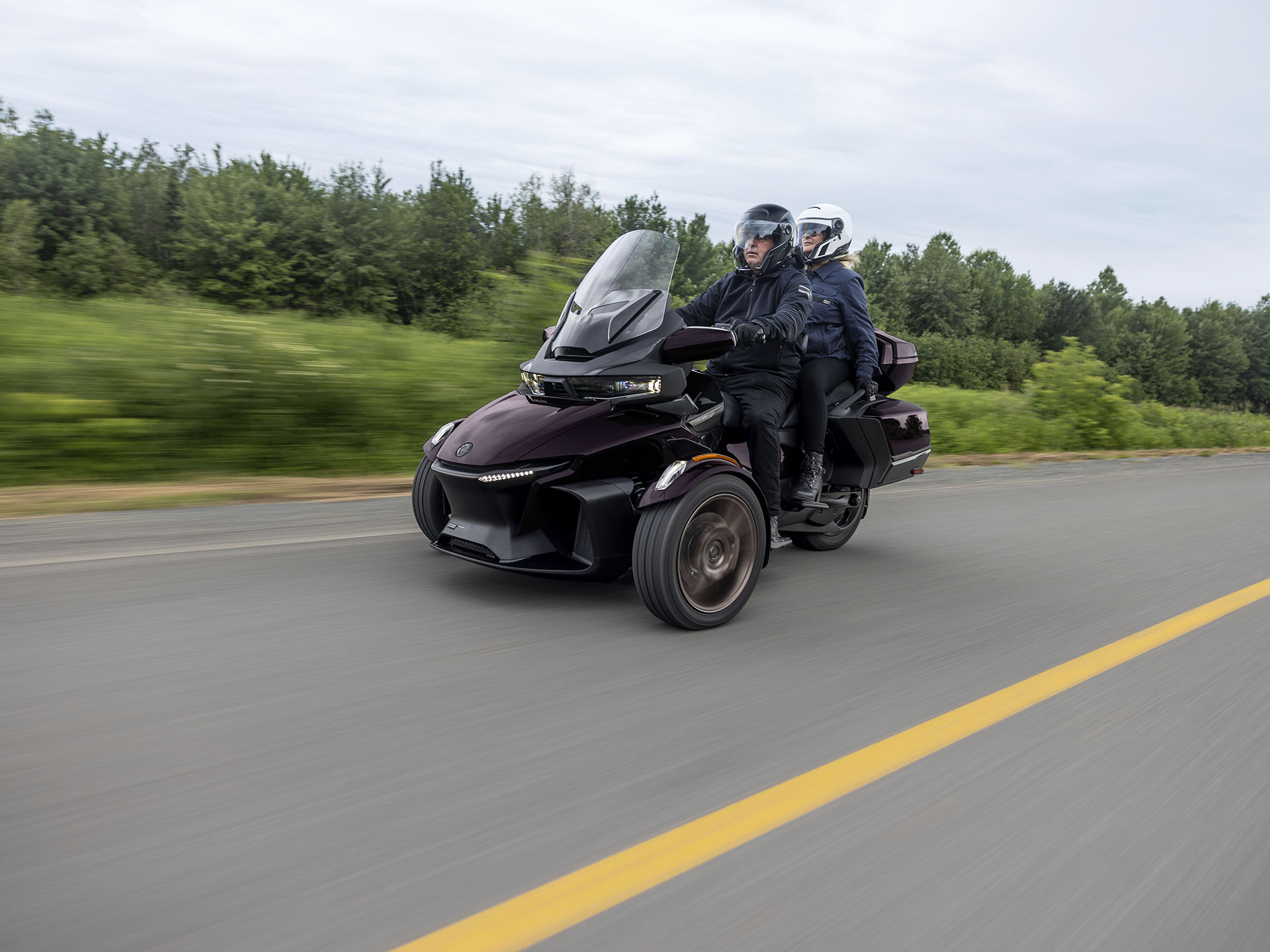 2025 Can-Am Spyder RT Sea-to-Sky in Topeka, Kansas - Photo 7
