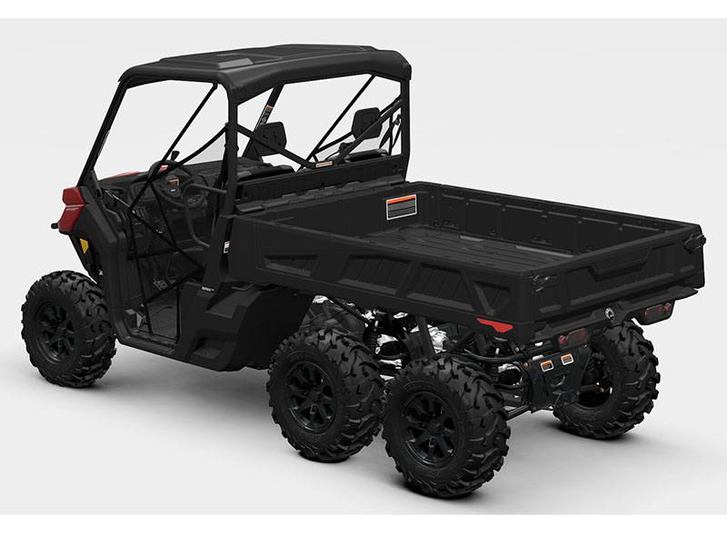 2025 Can-Am Defender 6x6 XT in Enfield, Connecticut - Photo 5