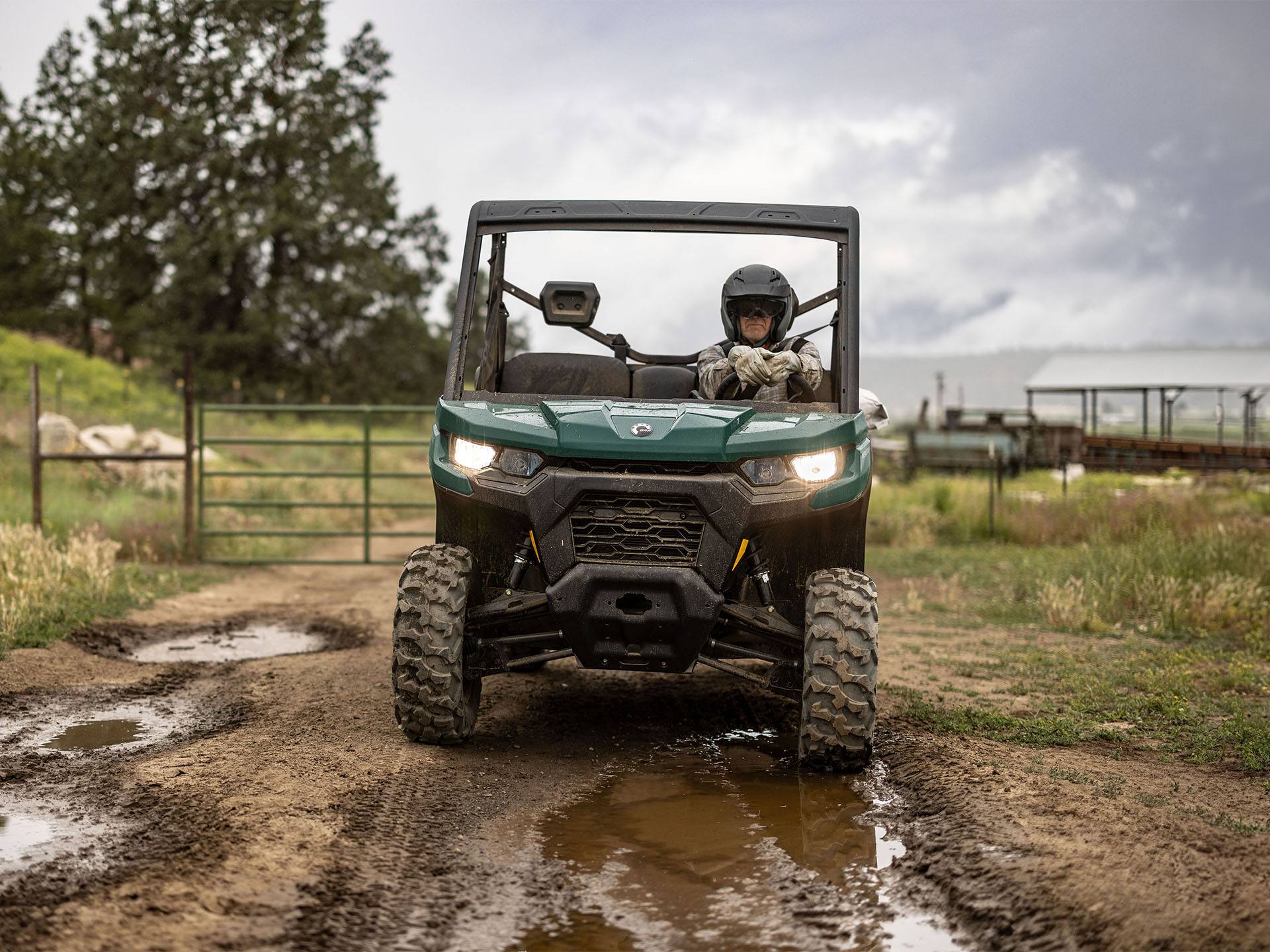2025 Can-Am Defender DPS HD7 in Santa Maria, California - Photo 10