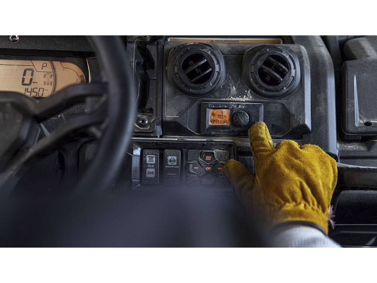 2025 Can-Am Defender Limited in Santa Maria, California - Photo 7