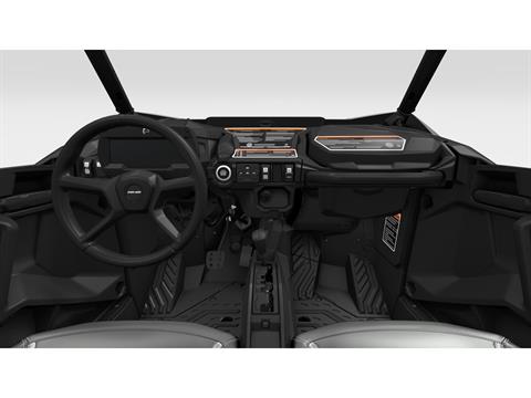 2025 Can-Am Commander MAX XT 700 in Columbia, Missouri - Photo 3