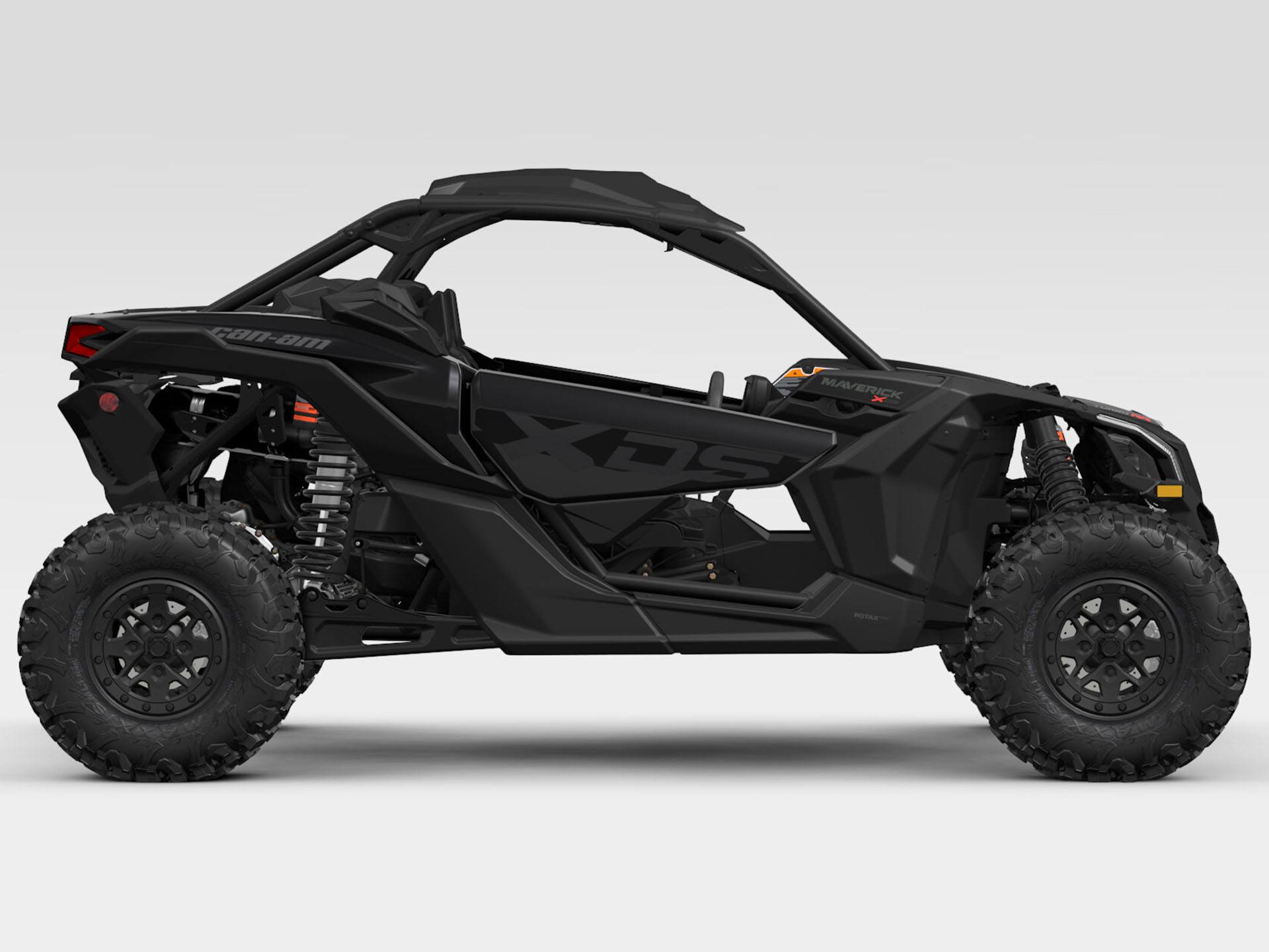 2025 Can-Am Maverick X3 X DS Turbo RR with Smart-Shox in Santa Maria, California - Photo 2